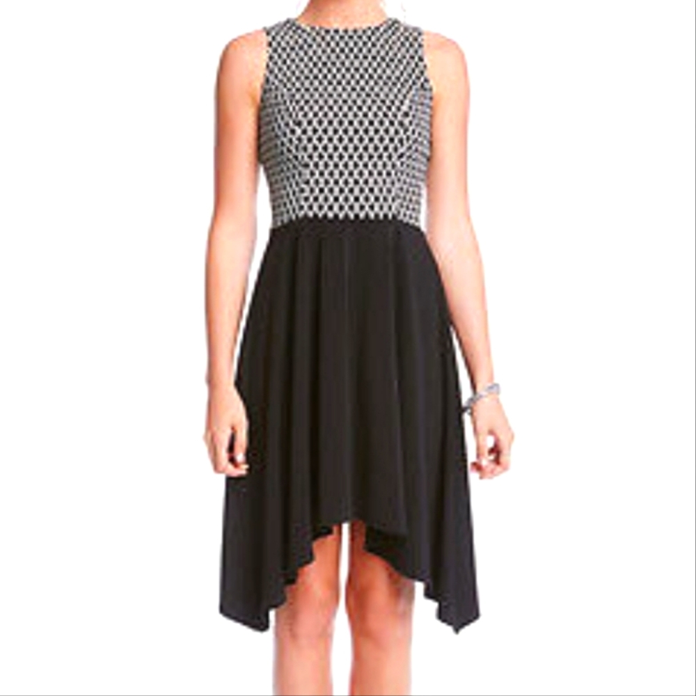 Karen Kane Handkerchief Hem Sleeveless Dress Size M